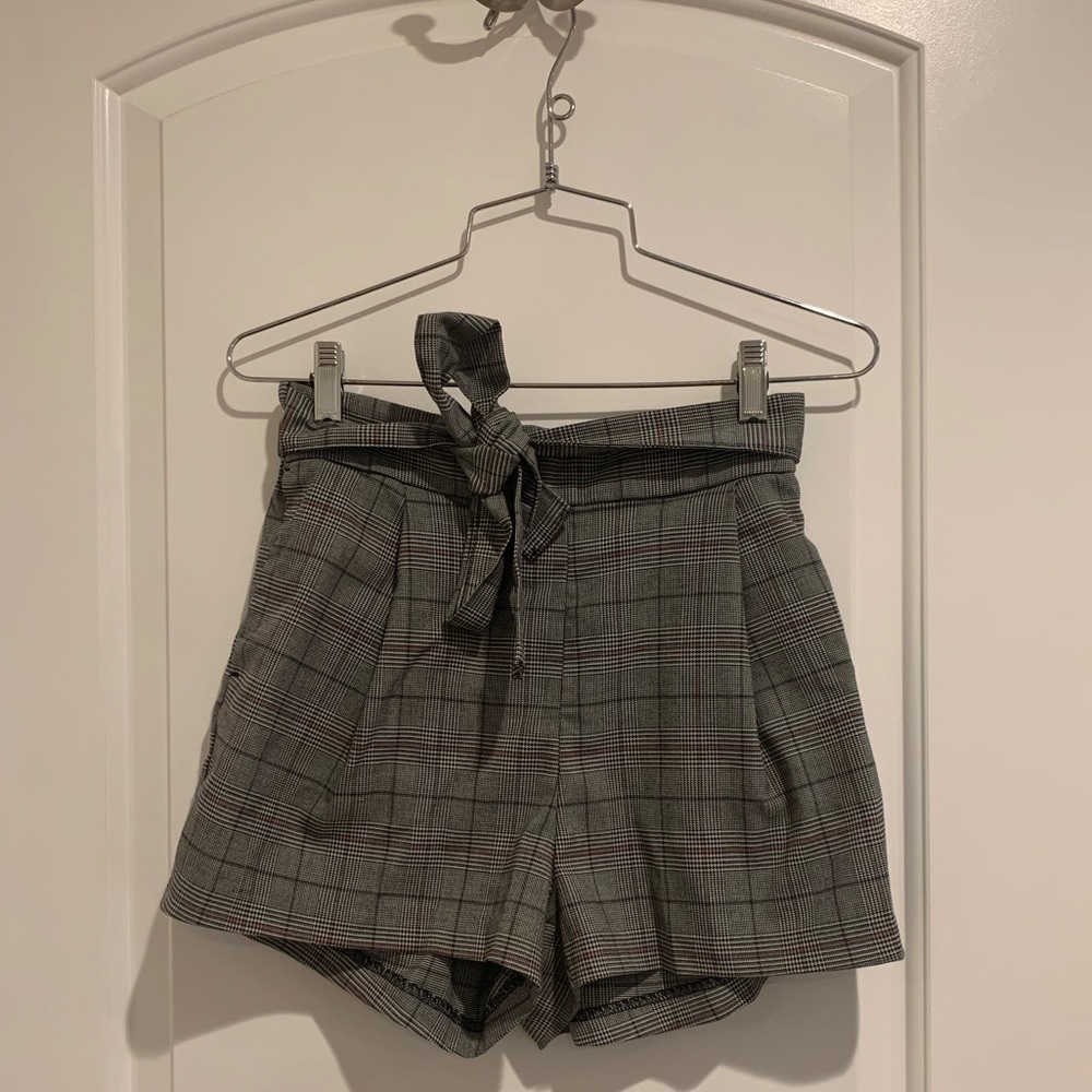 H&M high-rise, soft, plaid shorts